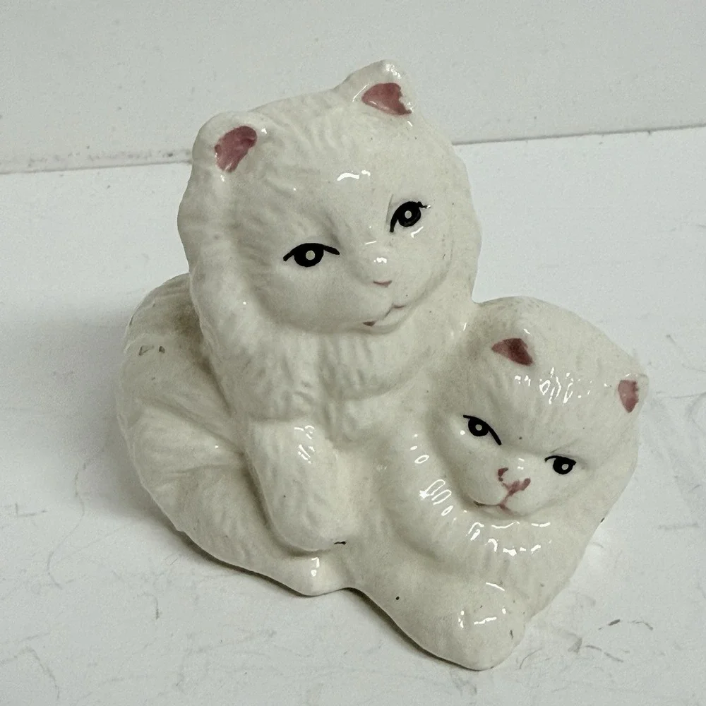 Lot Of 3 Cat Figurines Includes Suzi Skoglund I Love Cats Resin Figure